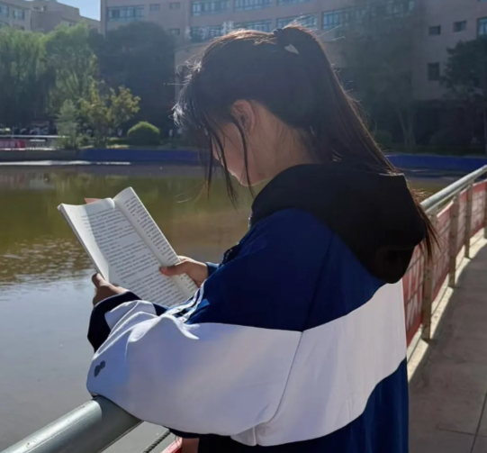 wechat_2025-10-11_085040_502